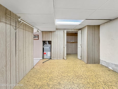 Tiny photo for 2522 Windsor Forest Dr, Louisville, KY 40272 (MLS # 1729696)