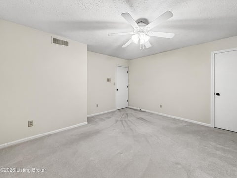 Tiny photo for 2522 Windsor Forest Dr, Louisville, KY 40272 (MLS # 1729696)