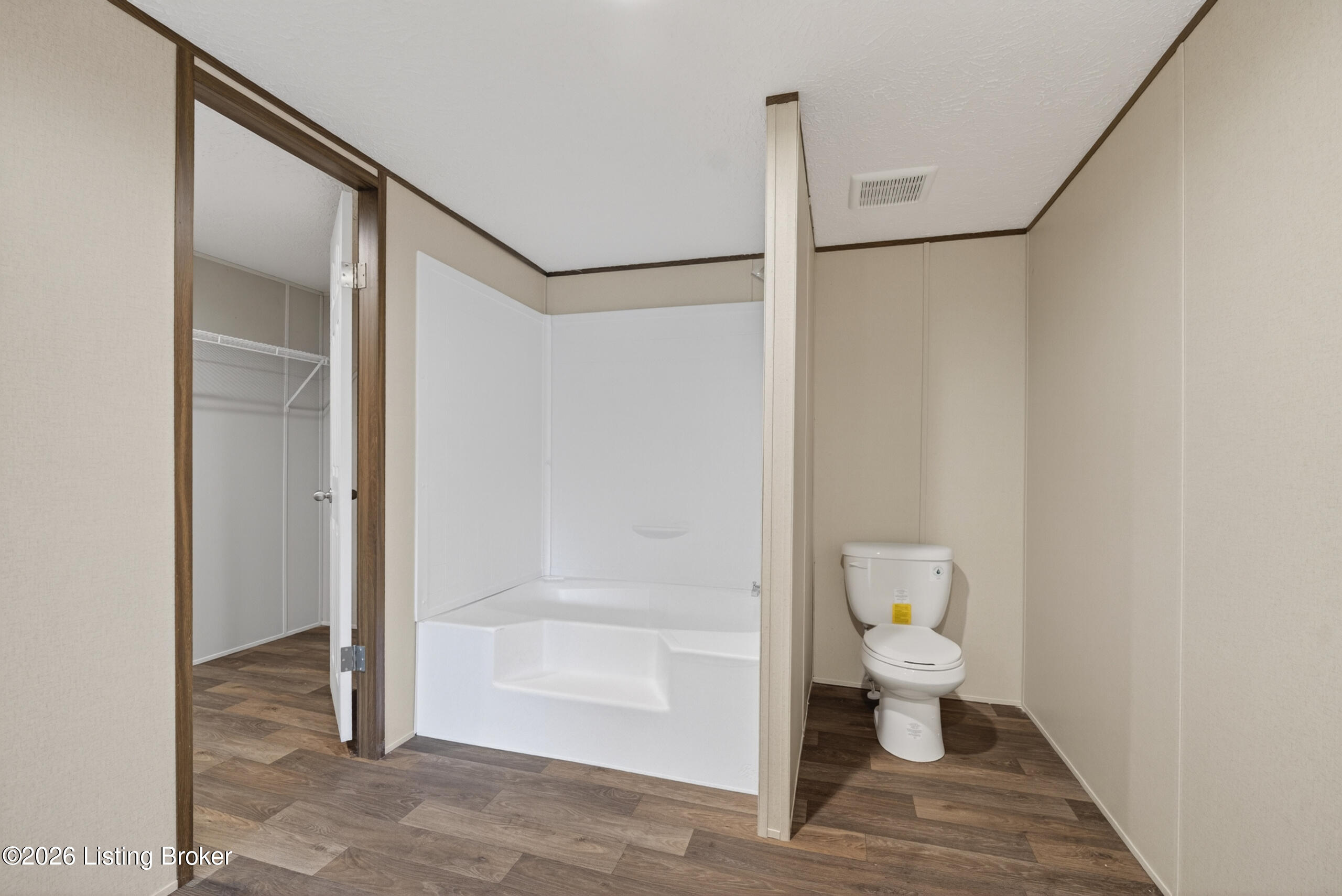 266 Cedar Ridge Ln