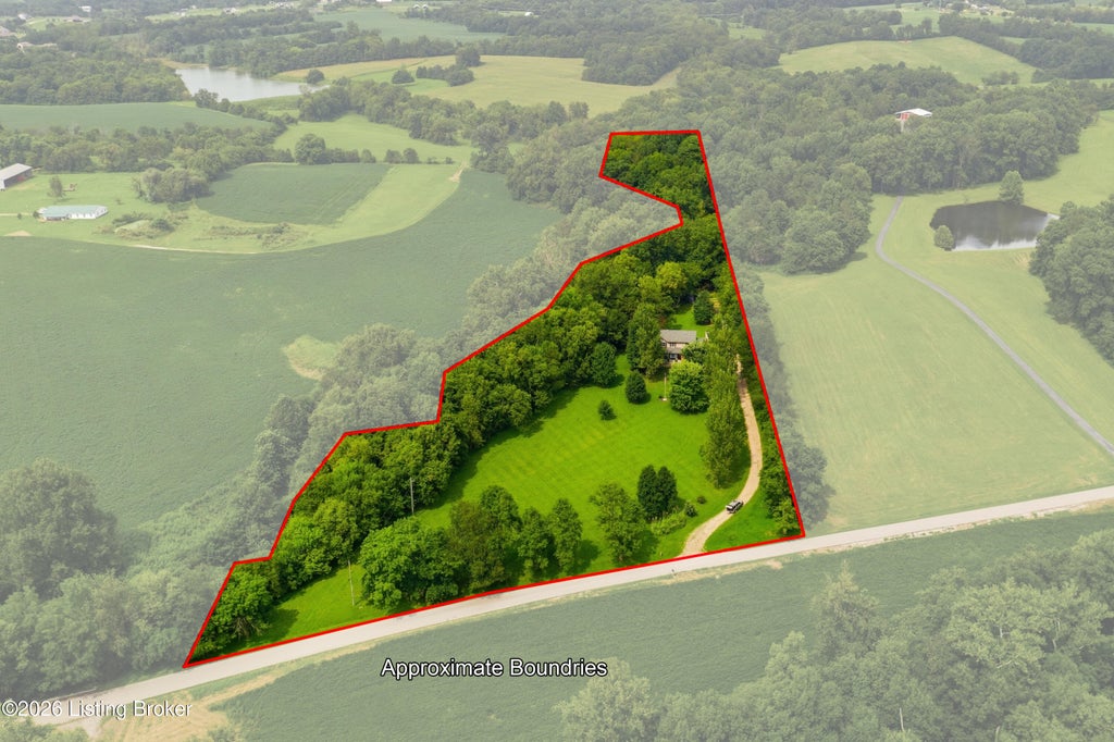 Photo of 4996 Clark Station Rd, Finchville, KY 40022 (MLS # 1726908)