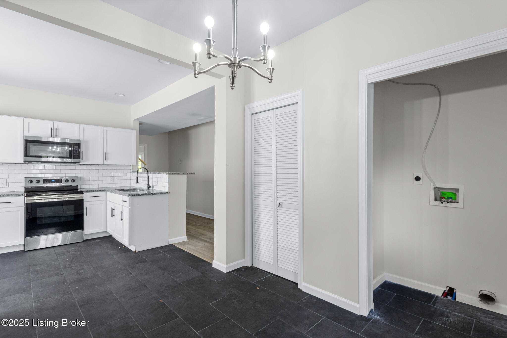 120 N 40th St, Louisville, Kentucky image 13