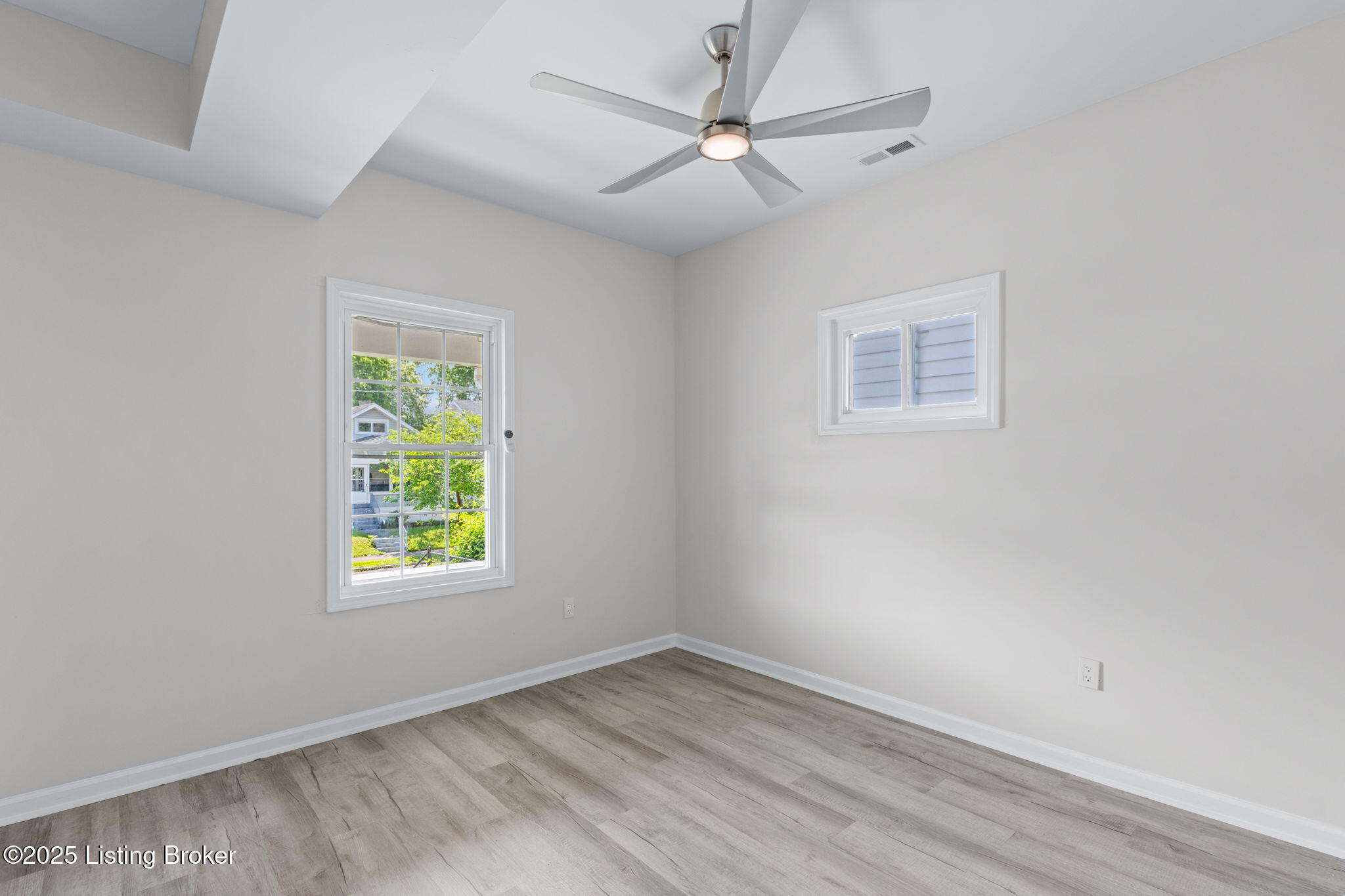 120 N 40th St, Louisville, Kentucky image 8