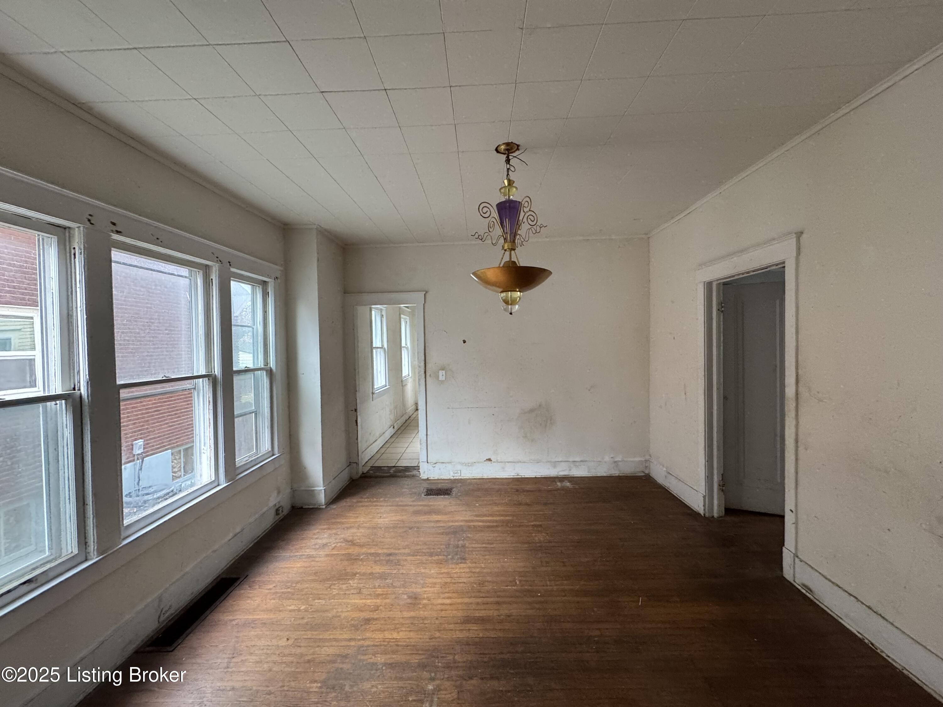 622 Cecil Ave, Louisville, Kentucky image 3