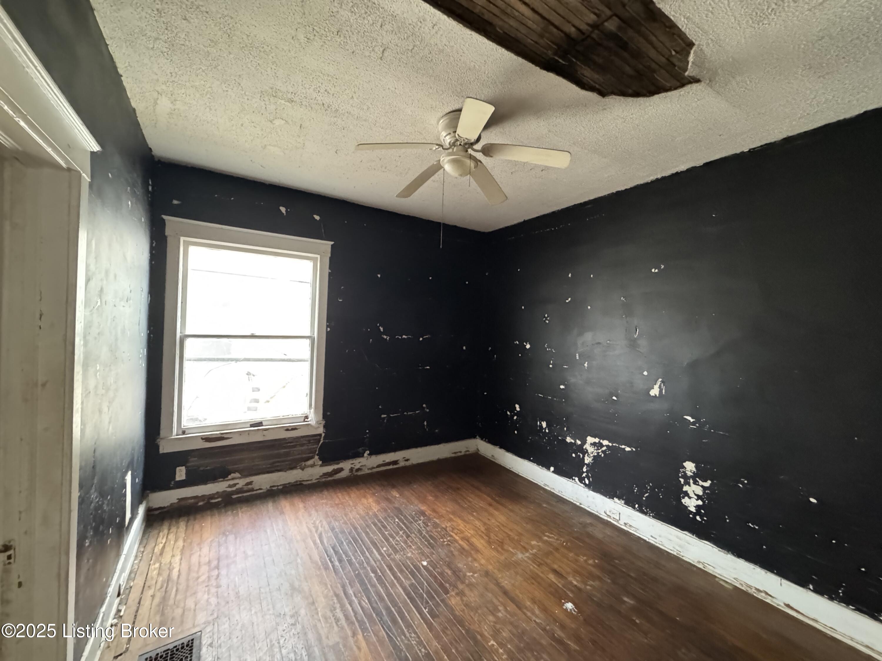622 Cecil Ave, Louisville, Kentucky image 4