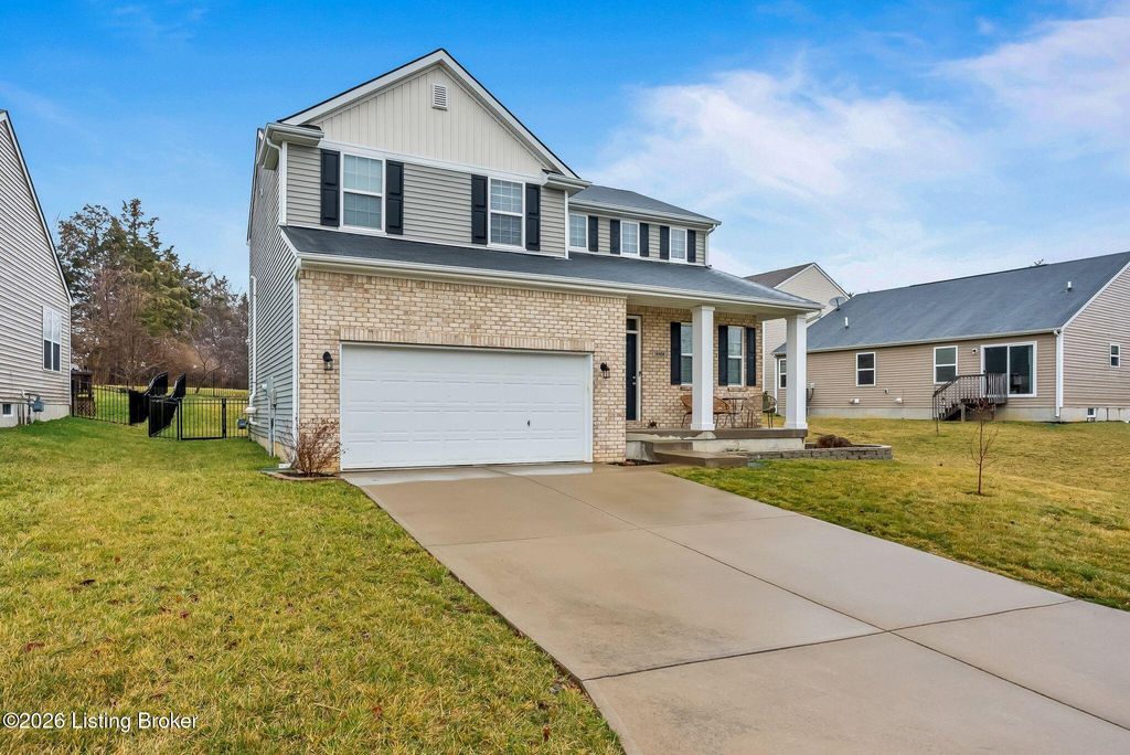 Photo of 12402 Deer Lake Ln, Louisville, KY 40299 (MLS # 1710479)