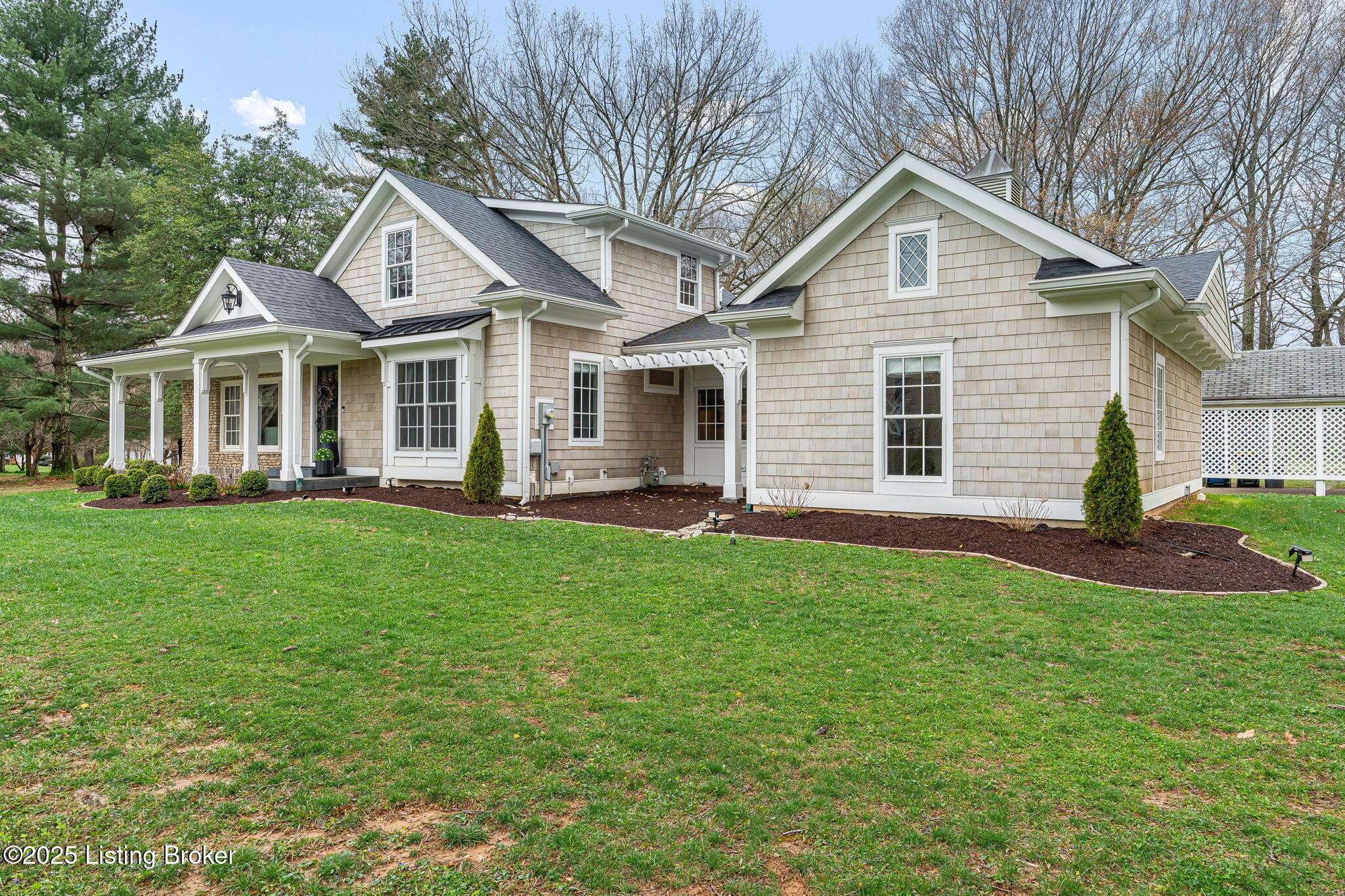 310 Elm Ave, Pewee Valley, Kentucky image 2