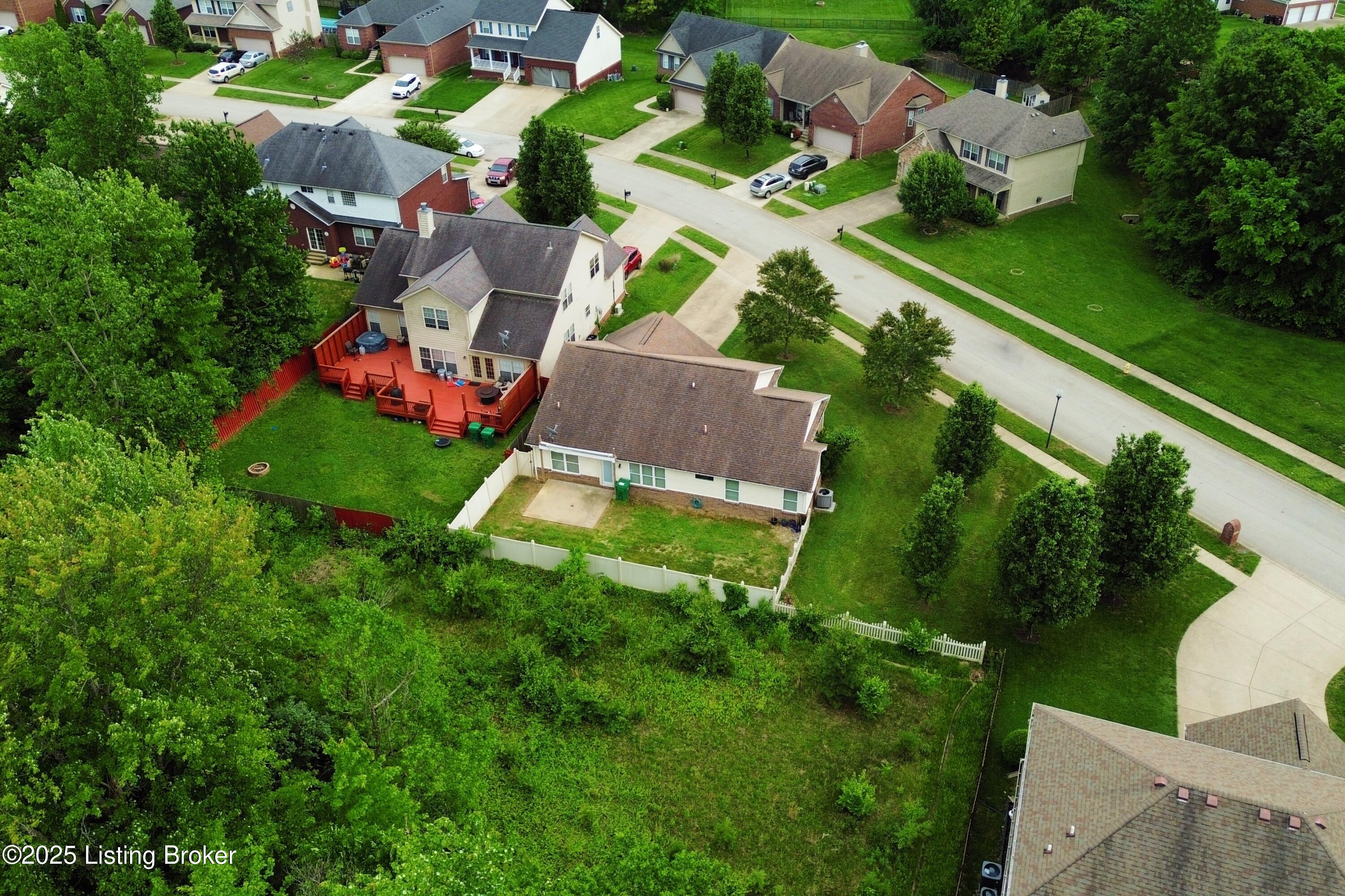 11327 Arbor Wood Dr, Louisville, Pennsylvania image 27
