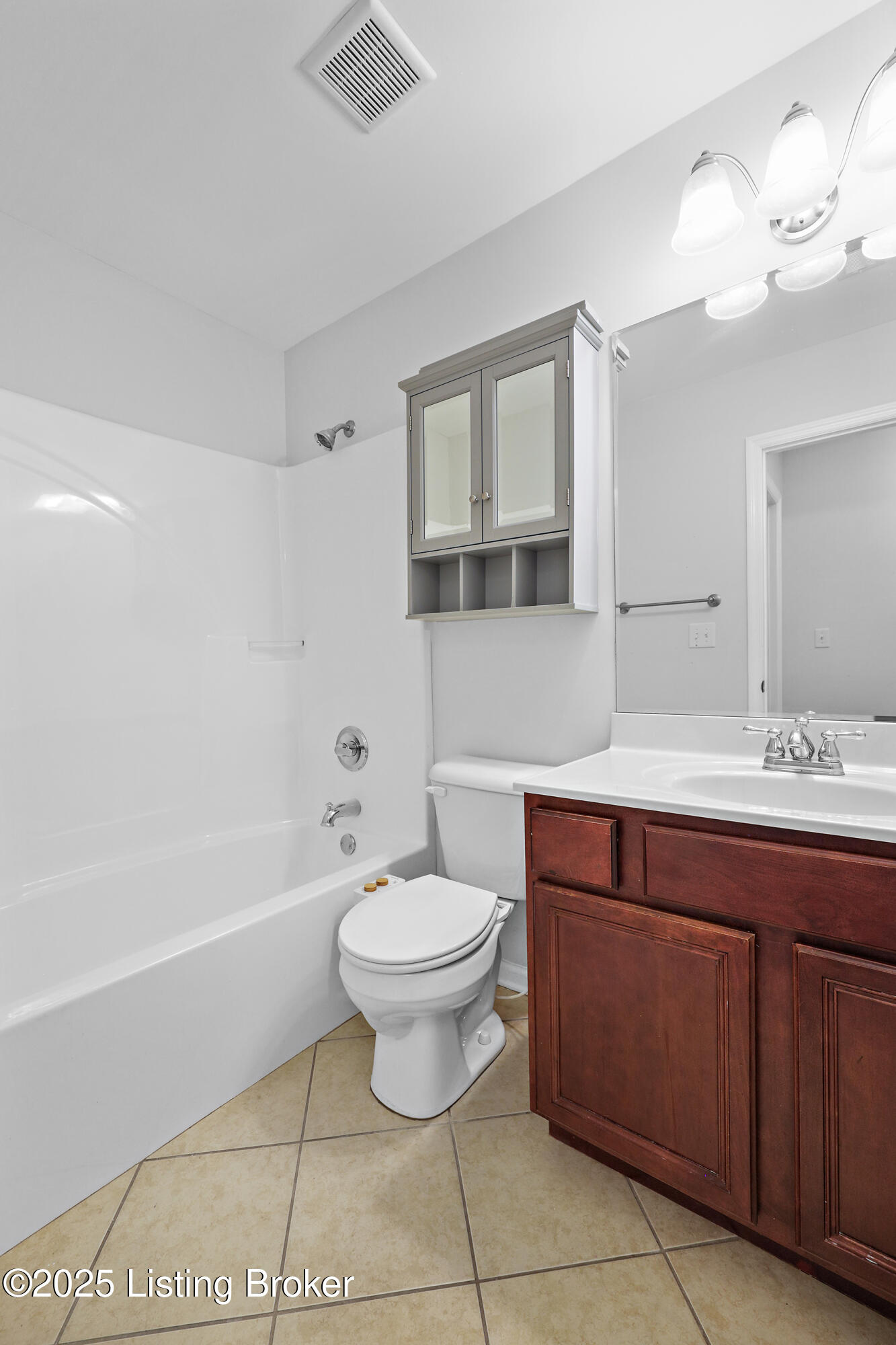 11327 Arbor Wood Dr, Louisville, Pennsylvania image 17