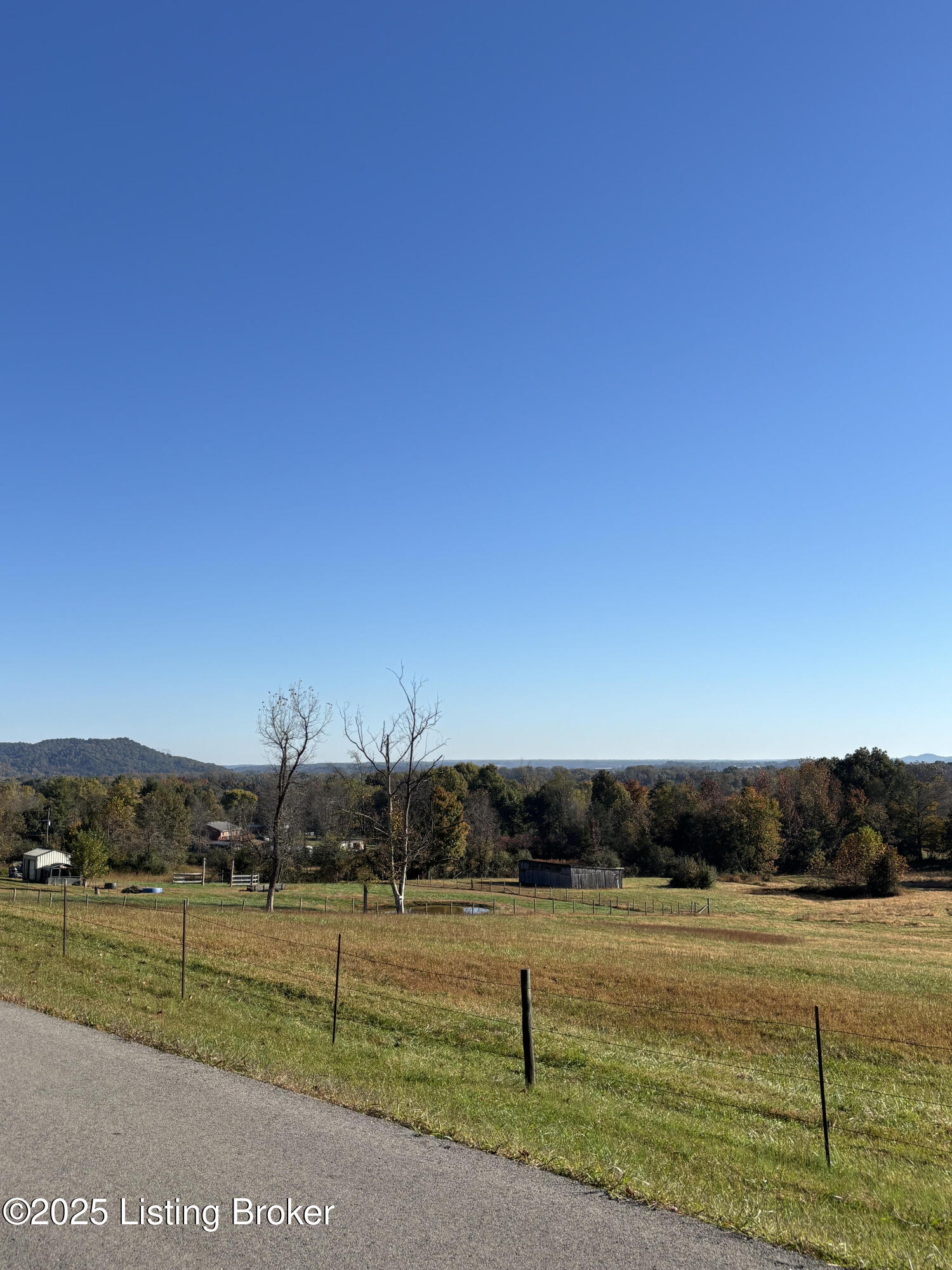 765 Mountain View Estates Rd, Elizabethtown, Kentucky image 2