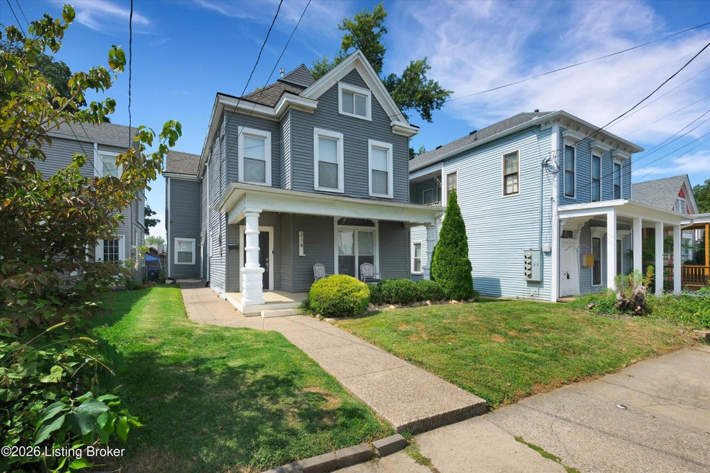Photo of 214 Pope St, Louisville, KY 40206 (MLS # 1727419)