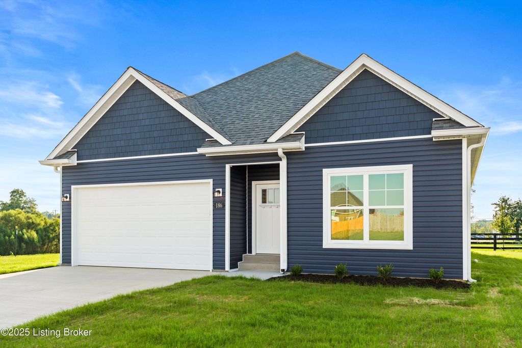 Photo of 186 Harvest Dr, Eminence, KY 40019 (MLS # 1700127)