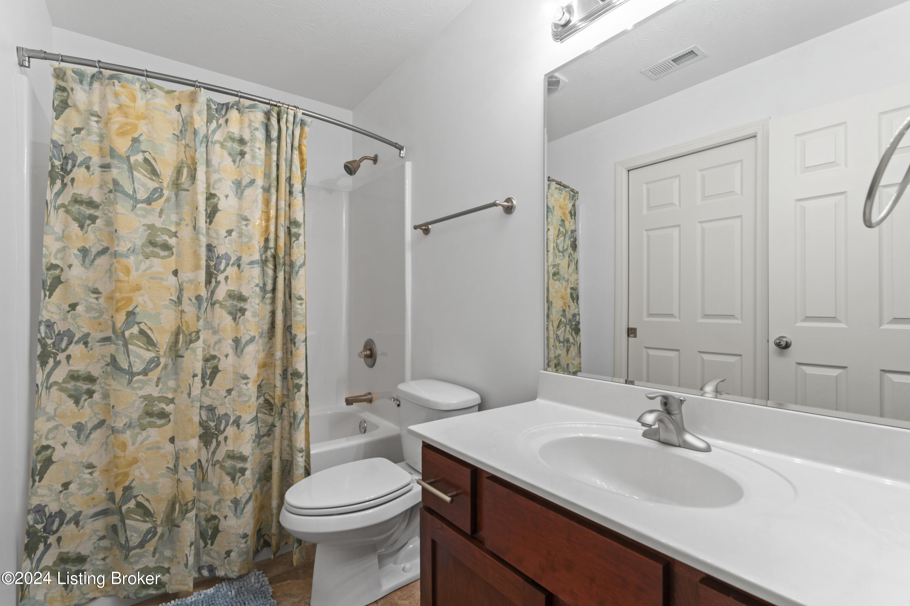 Clarksville, Indiana 47129, United States, 2 Bedrooms Bedrooms, ,2 BathroomsBathrooms,Residential,Active,41101