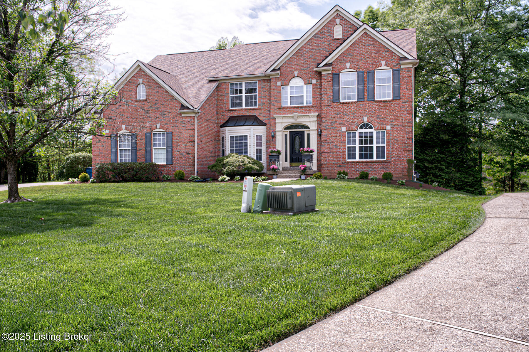 10519 Championship Ct, Prospect, Kentucky image 2