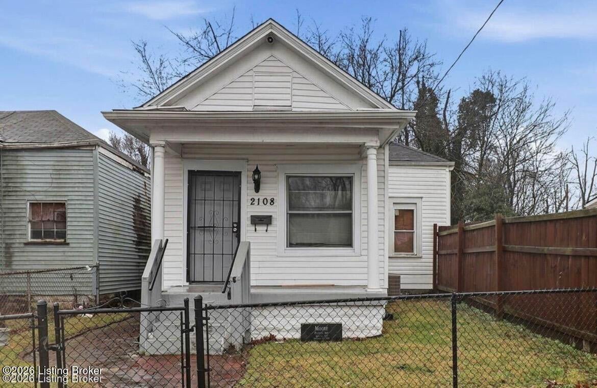 2108 Wilson Ave