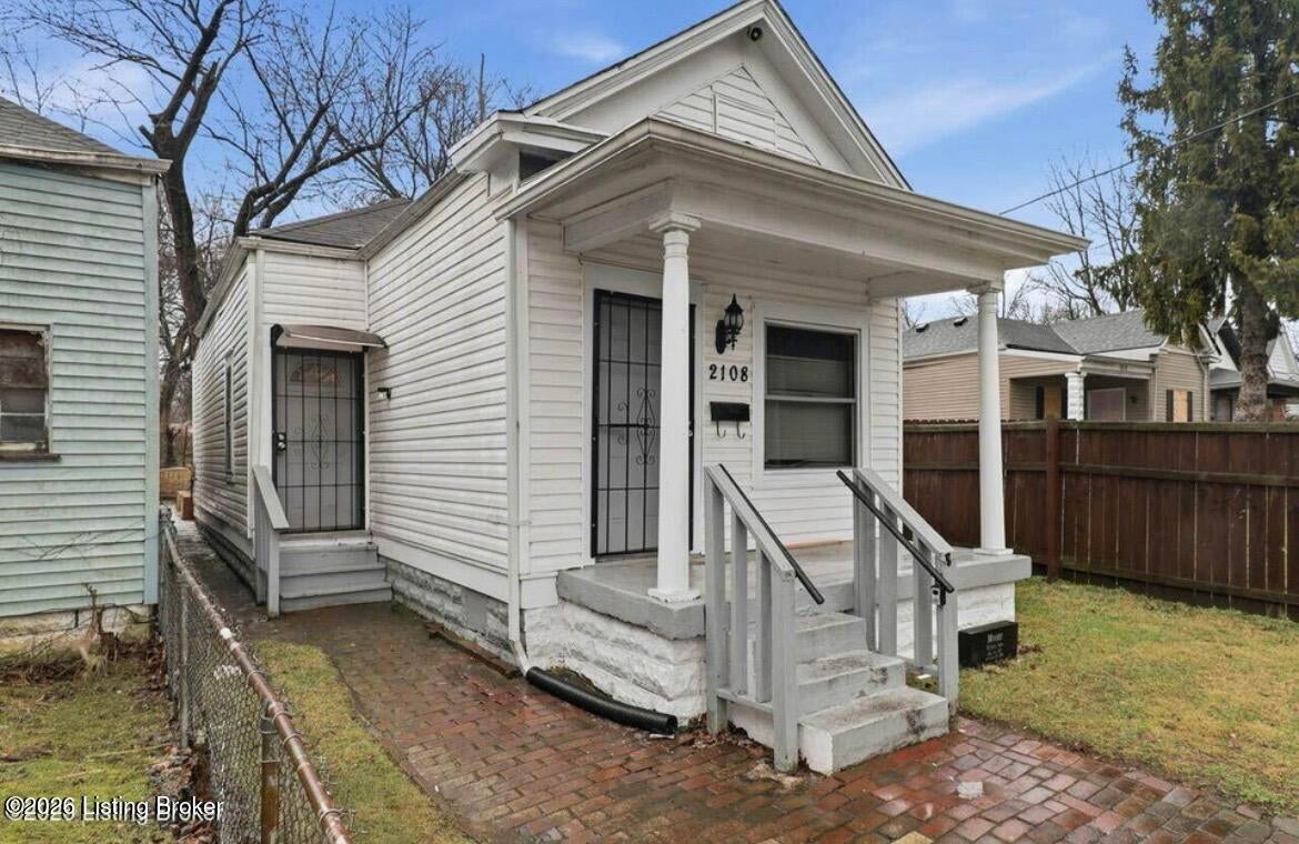 2108 Wilson Ave