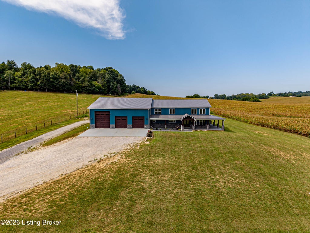 Photo of 689 Clarkson Rd, Vine Grove, KY 40175 (MLS # 1727723)