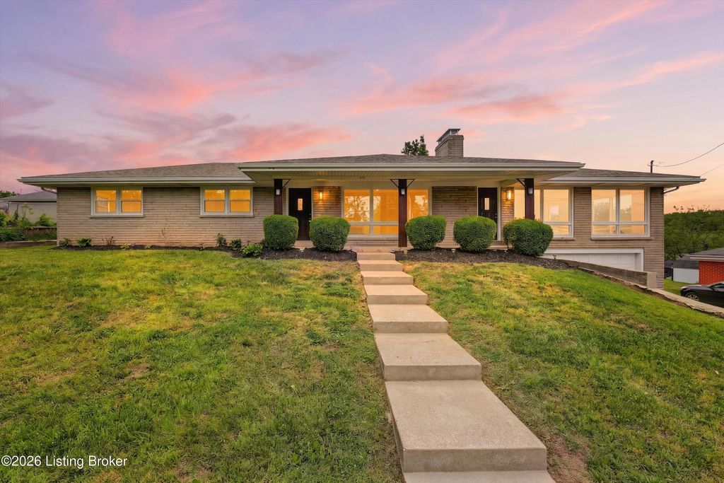 Photo of 334 S Bardstown Rd, Mt Washington, KY 40047 (MLS # 1715829)