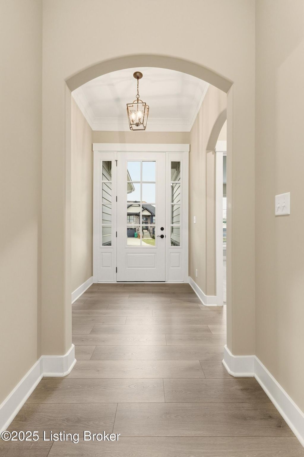 Photo of 7913 Cultivator Ct, Louisville, KY 40291 (MLS # 1704649)