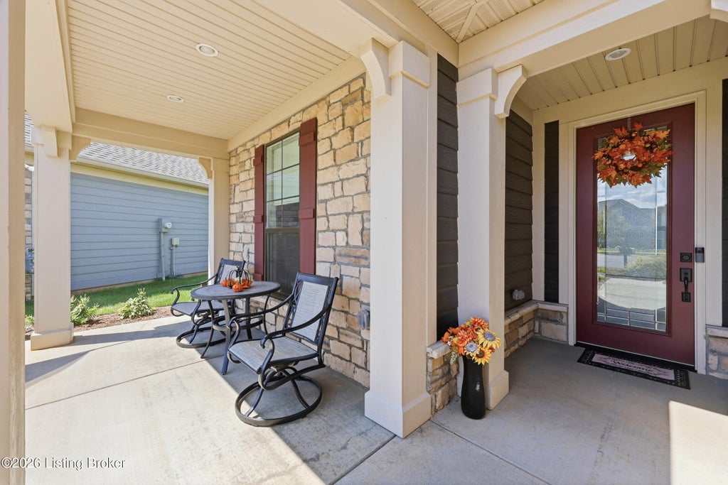 Photo of 1922 Dressage Cir, Louisville, KY 40245 (MLS # 1727987)
