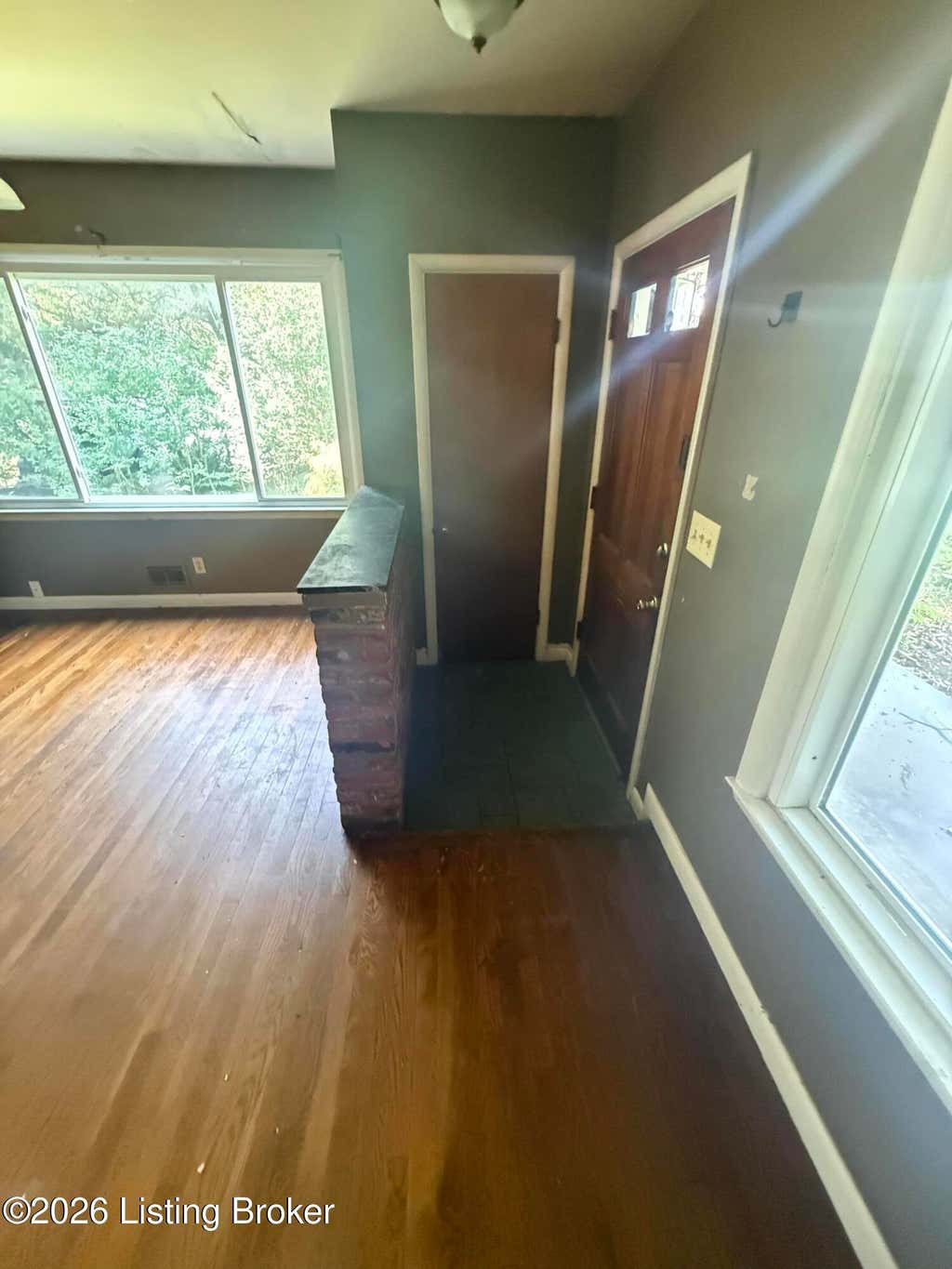 Photo of 1918 Redleaf Dr, Briarwood, KY 40242 (MLS # 1726329)