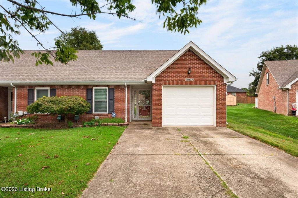 Photo of 12373 Springmeadow Dr, Louisville, KY 40229 (MLS # 1730181)