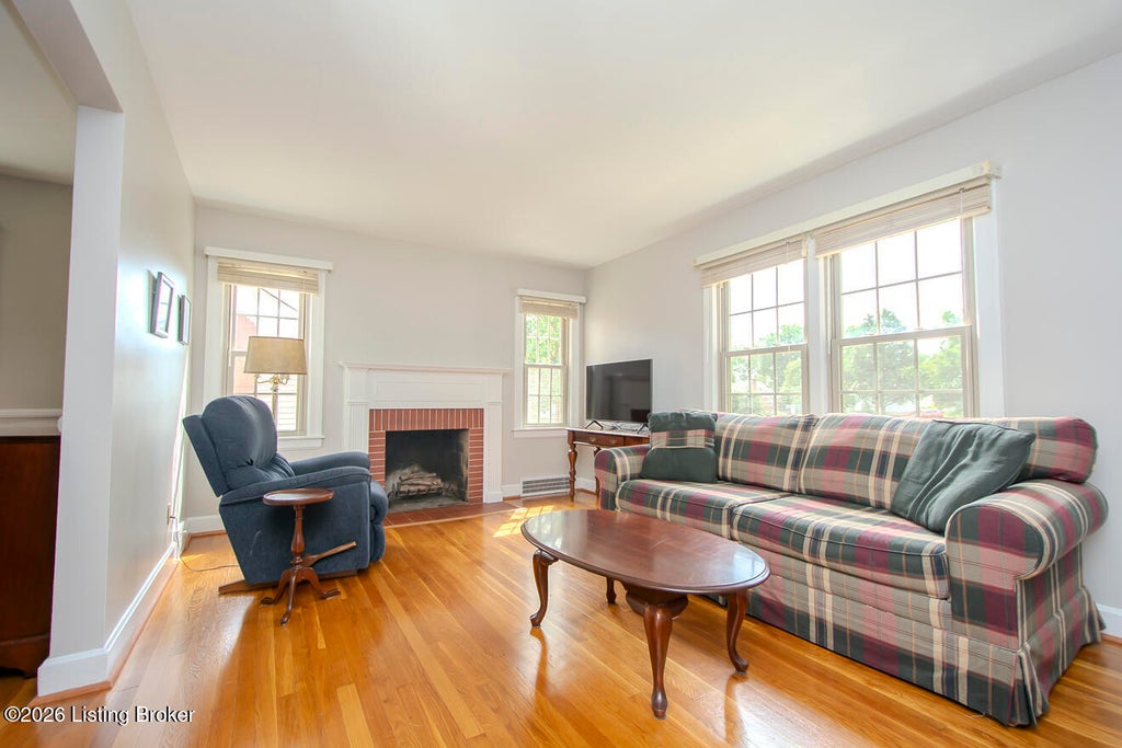 Photo of 117 Seneca Trail, Louisville, KY 40214 (MLS # 1729853)