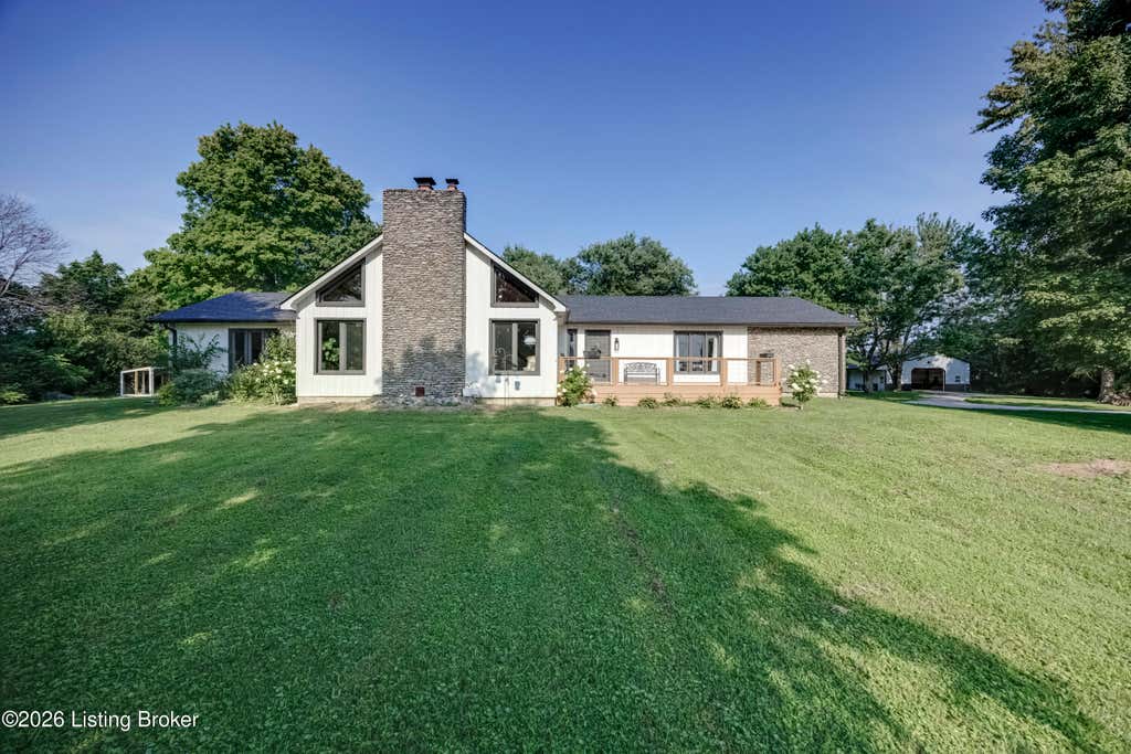 Photo of 5805 Payton Ln, Crestwood, KY 40014 (MLS # 1725737)