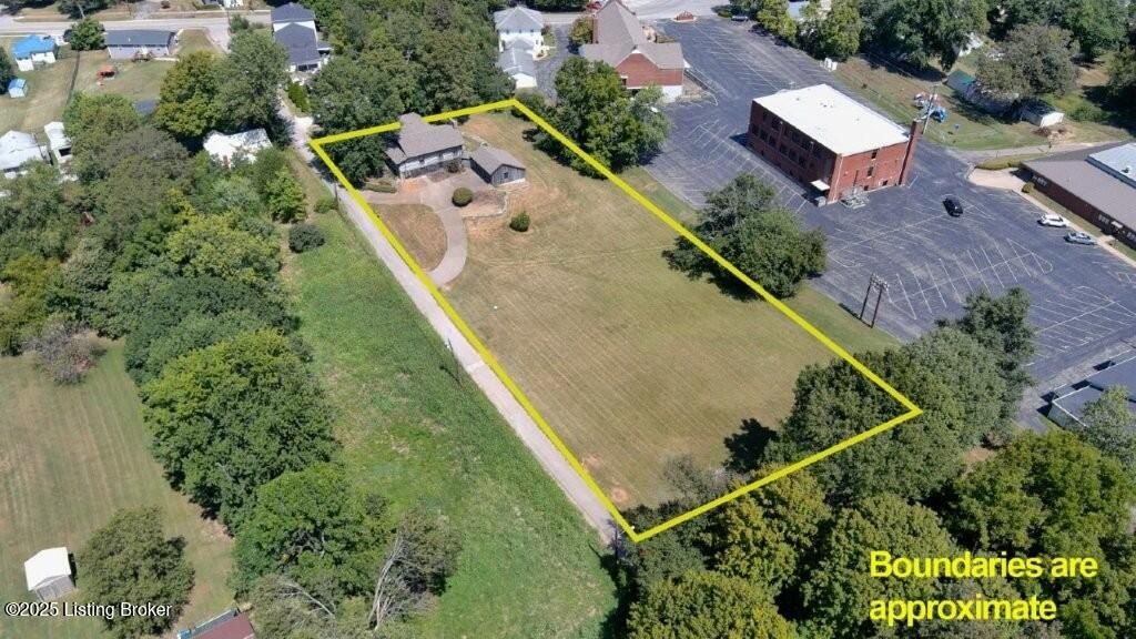 Photo of 116 Hayward Rd, Vine Grove, KY 40175 (MLS # 1700811)