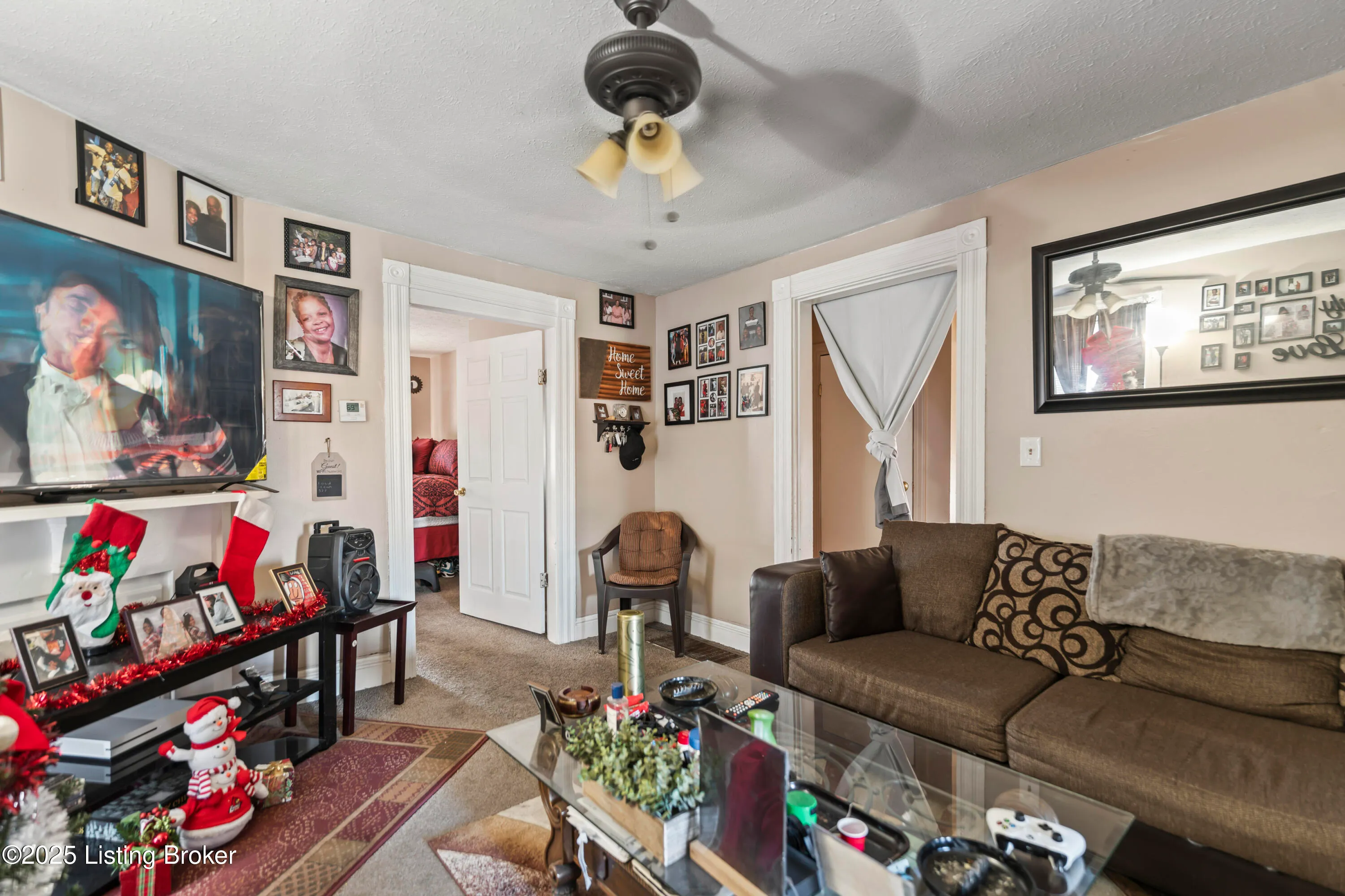 Louisville, Kentucky 40211, United States, 3 Bedrooms Bedrooms, ,2 BathroomsBathrooms,Residential,Active,143482