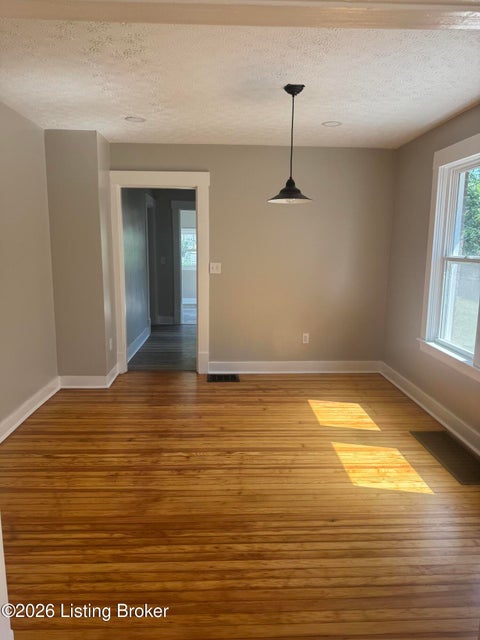 Tiny photo for 333 Glendora Ave, Louisville, KY 40212 (MLS # 1729630)