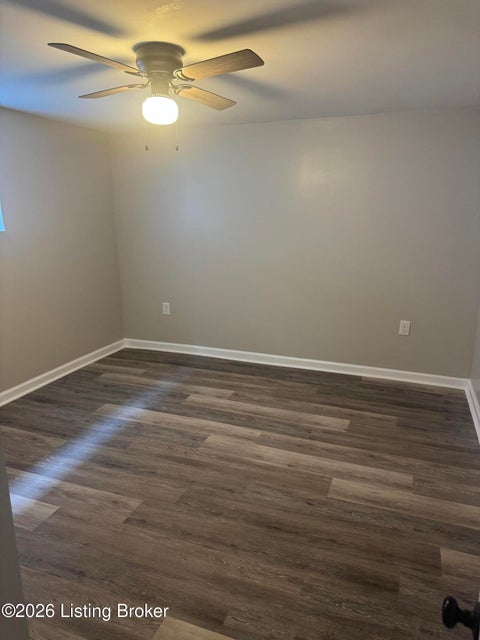 Tiny photo for 333 Glendora Ave, Louisville, KY 40212 (MLS # 1729630)