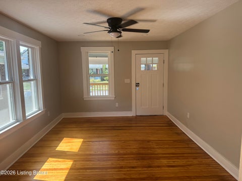 Tiny photo for 333 Glendora Ave, Louisville, KY 40212 (MLS # 1729630)