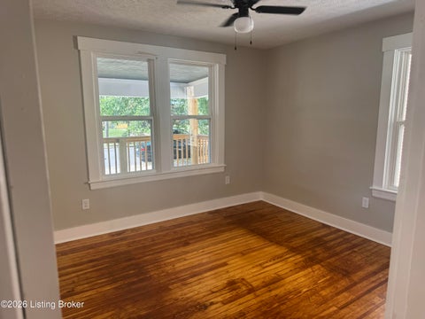 Tiny photo for 333 Glendora Ave, Louisville, KY 40212 (MLS # 1729630)