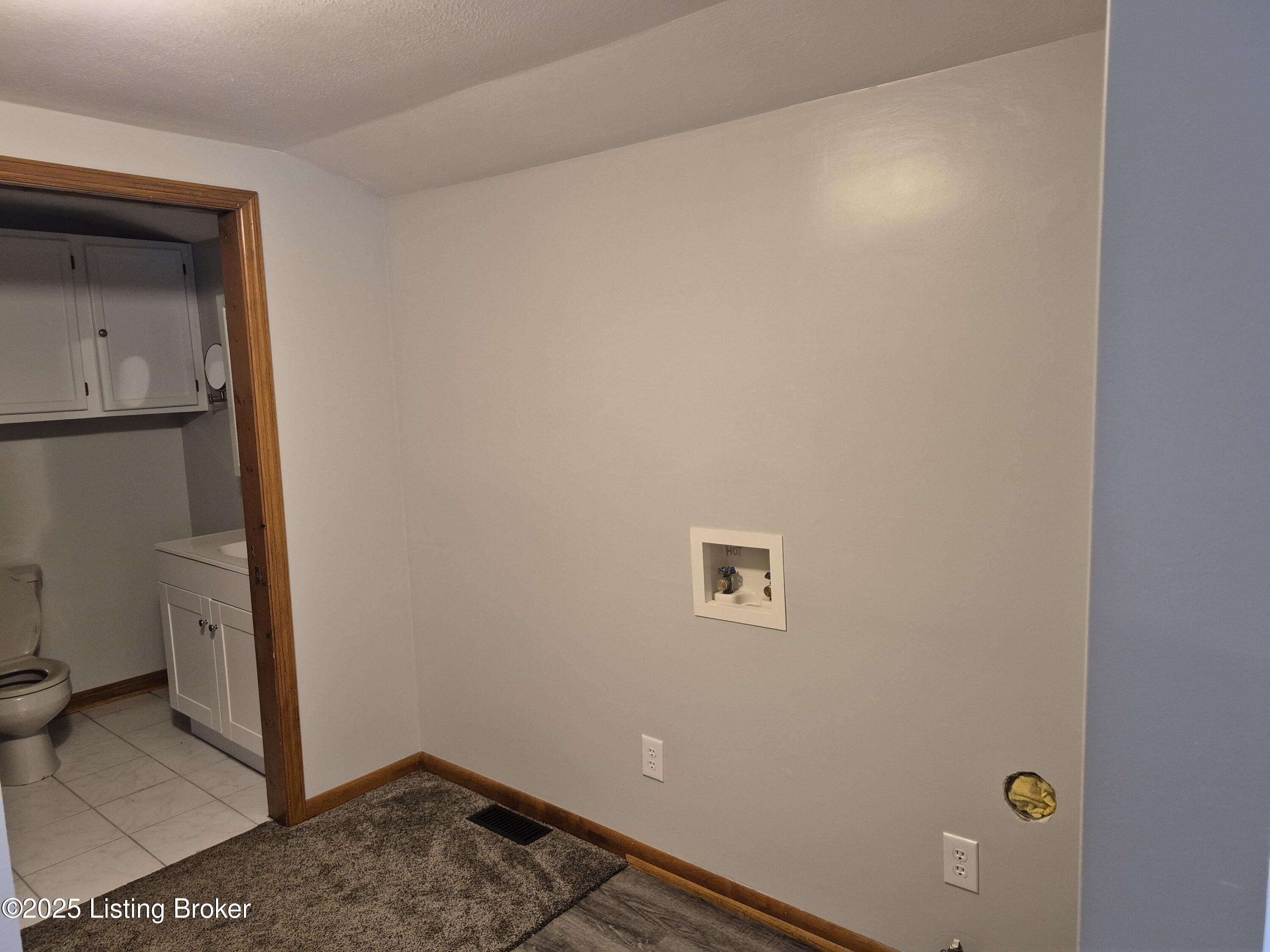 810 Packard Ave, Louisville, Kentucky image 5