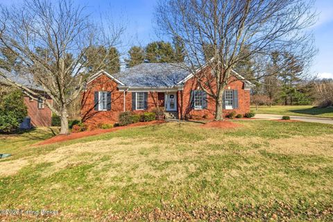 Homes For Sale - 1011 Barbizon Dr<br/> Goshen, KY 40026