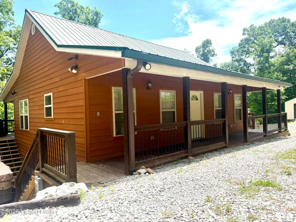 Photo of 1046 Hickory Grove Rd, Leitchfield, KY 42754 (MLS # 1725356)