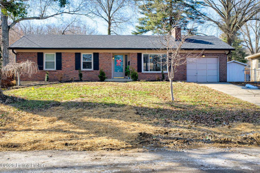 Photo of 7404 Arapaho Dr, Louisville, KY 40214 (MLS # 1708899)