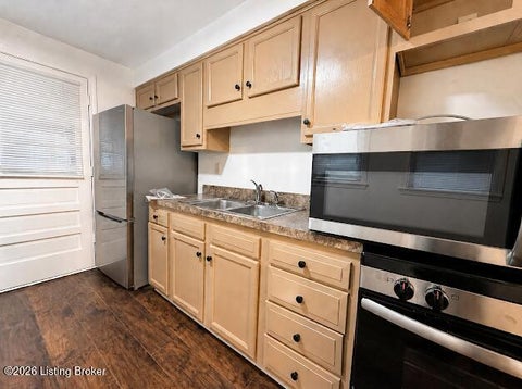 Tiny photo for 344 Plaza Ave, Louisville, KY 40218 (MLS # 1729003)