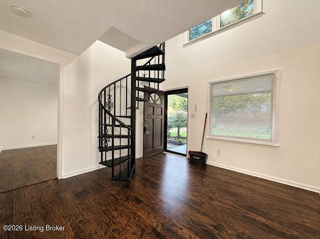 Photo of 344 Plaza Ave, Louisville, KY 40218 (MLS # 1729003)