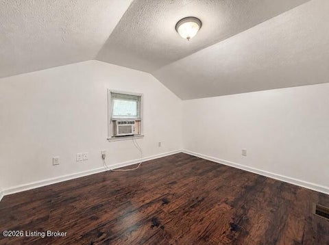 Tiny photo for 344 Plaza Ave, Louisville, KY 40218 (MLS # 1729003)
