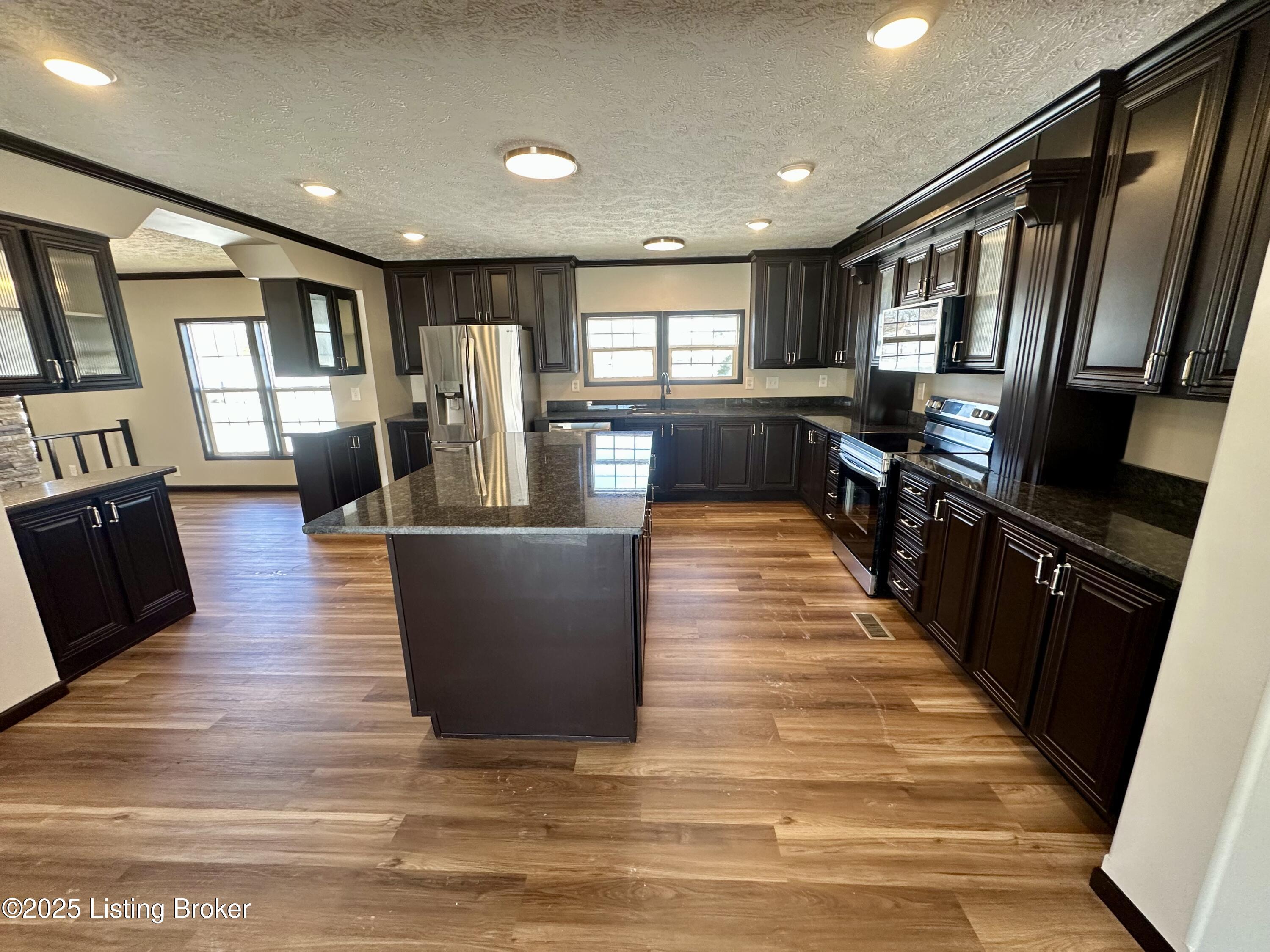 3839 Woodland Rd, Vine Grove, Kentucky image 17