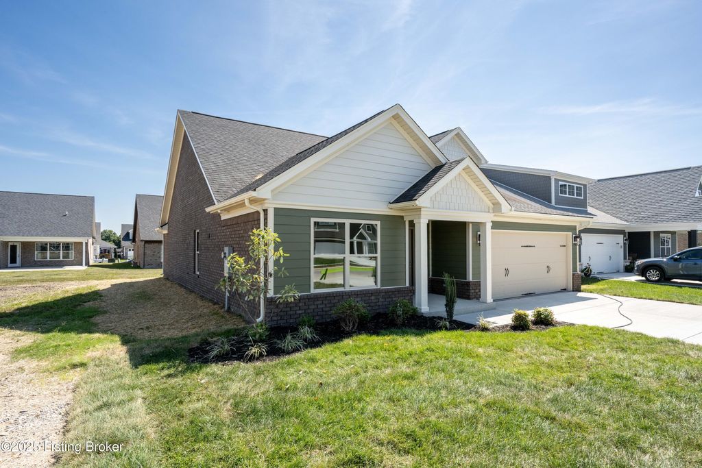 Photo of 7834 Linwood Cir, Charlestown, IN 47111 (MLS # 1711839)