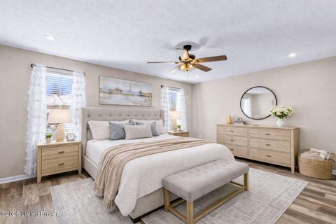 Photo of 214 Garnette Ct, Mt Washington, KY 40047 (MLS # 1709569)