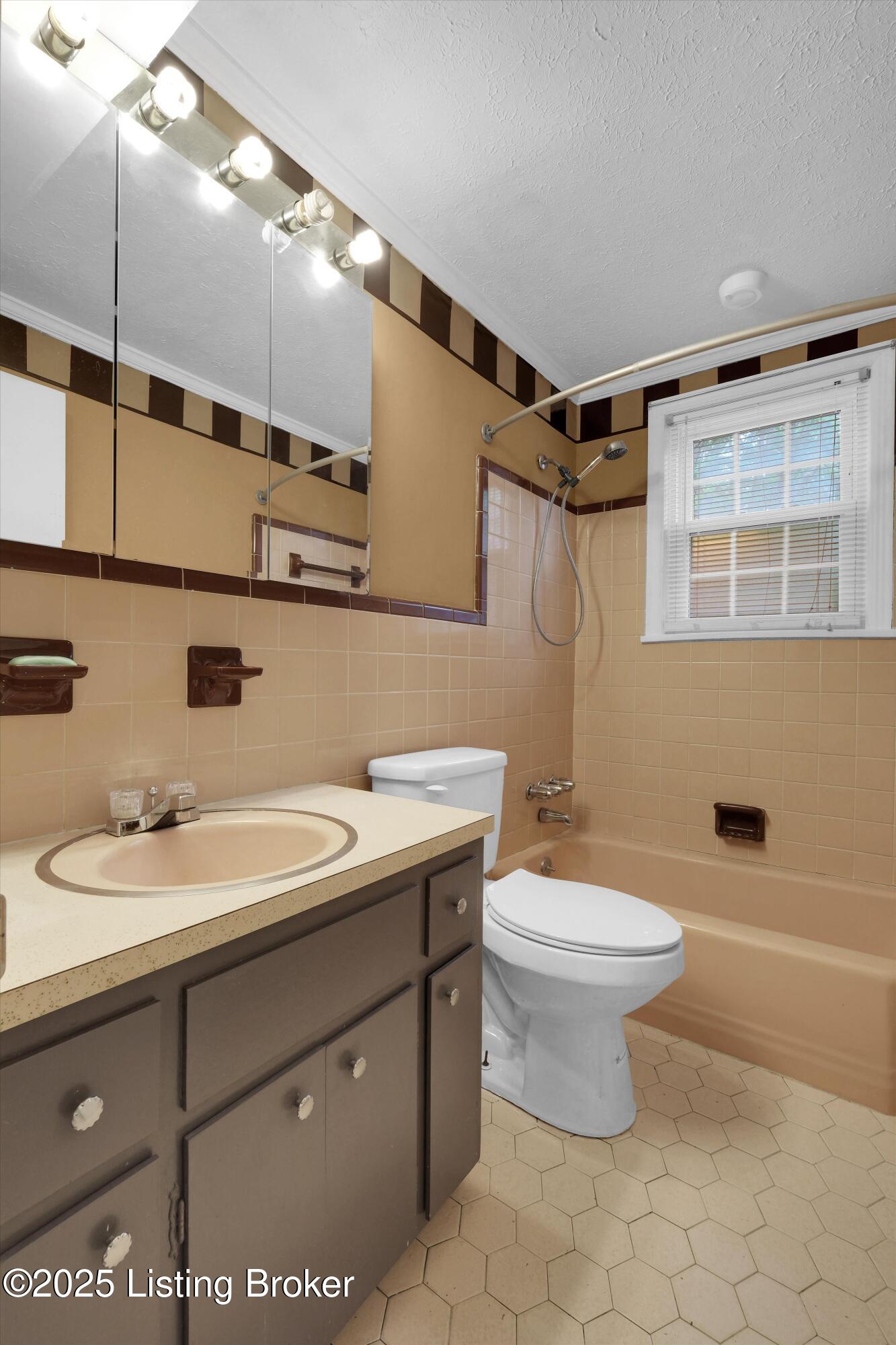 322 Riverview Dr, Mt Washington, Pennsylvania image 35