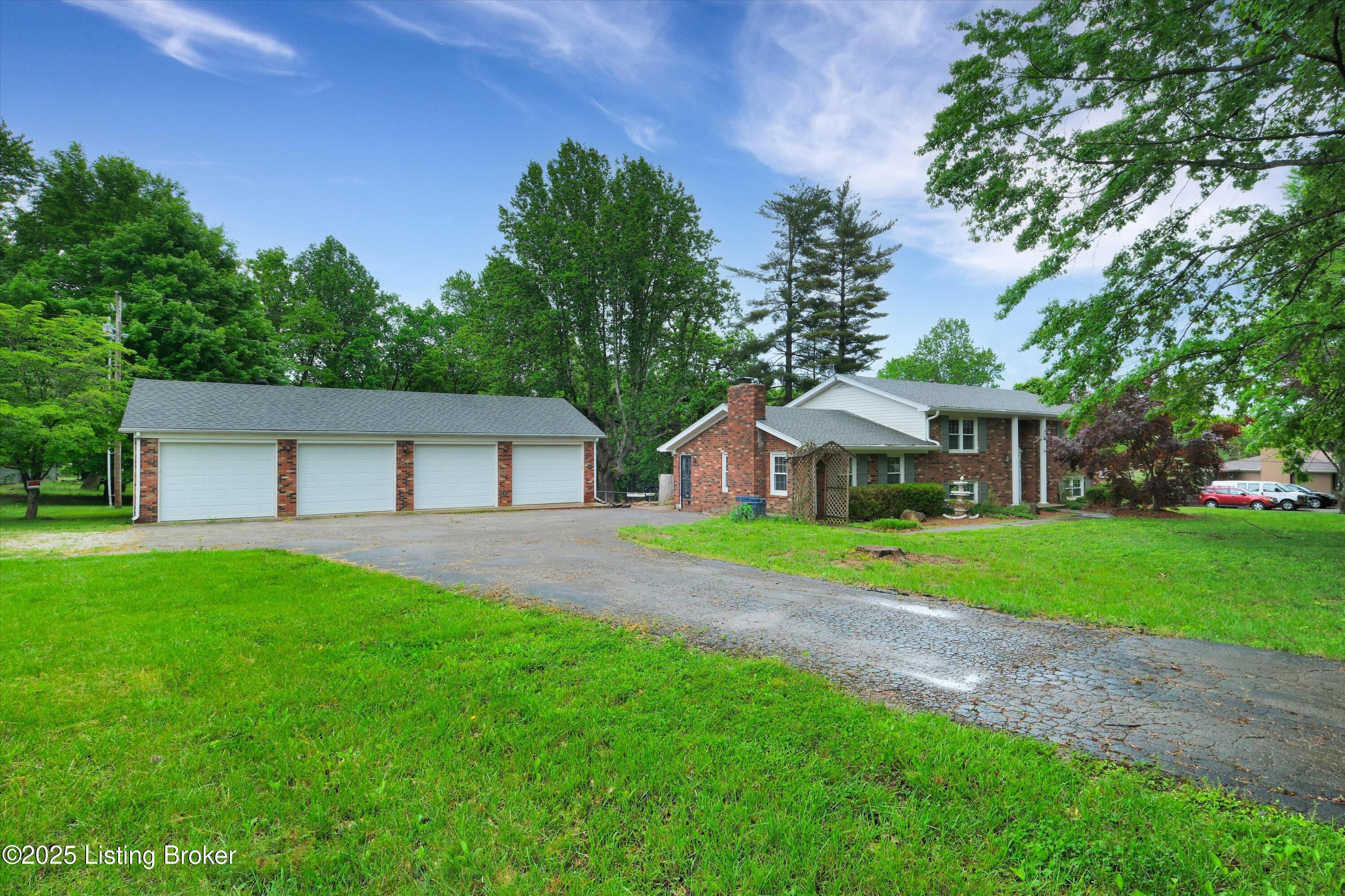 322 Riverview Dr, Mt Washington, Pennsylvania image 1