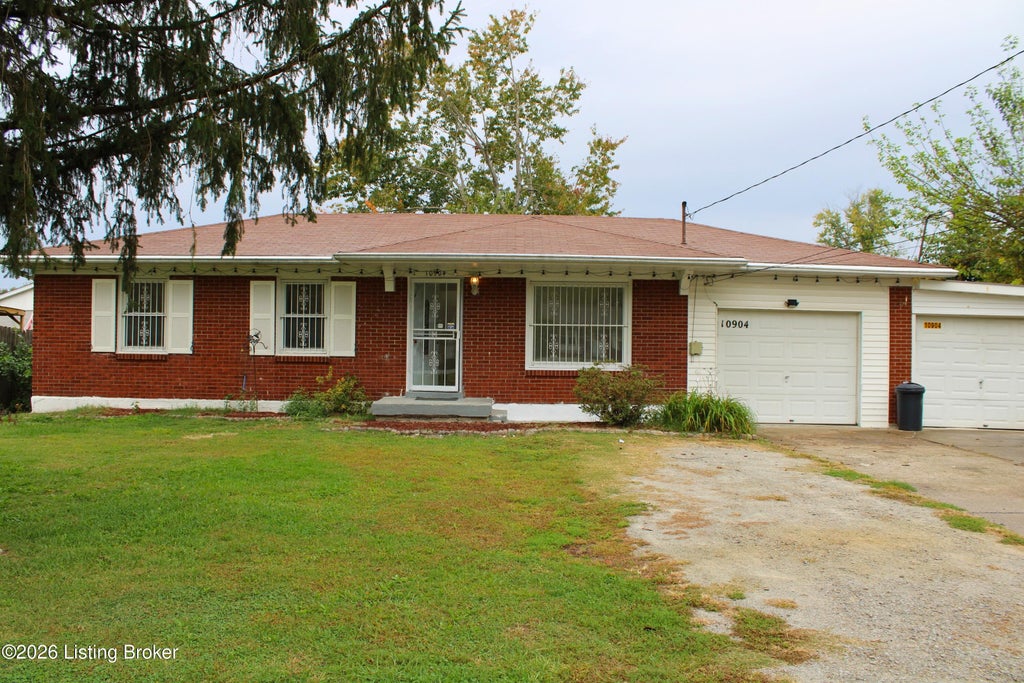 Photo of 10904 Deering Rd, Louisville, KY 40272 (MLS # 1731654)