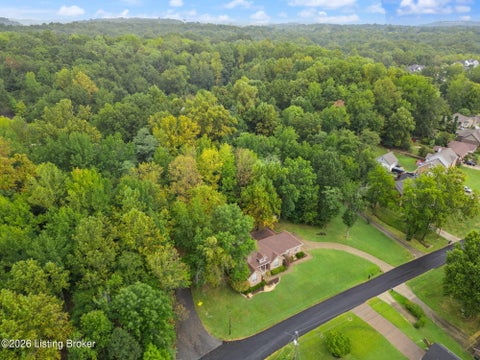 Tiny photo for 9109 Hi View Ln, Louisville, KY 40272 (MLS # 1728825)