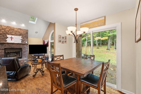 Tiny photo for 9109 Hi View Ln, Louisville, KY 40272 (MLS # 1728825)