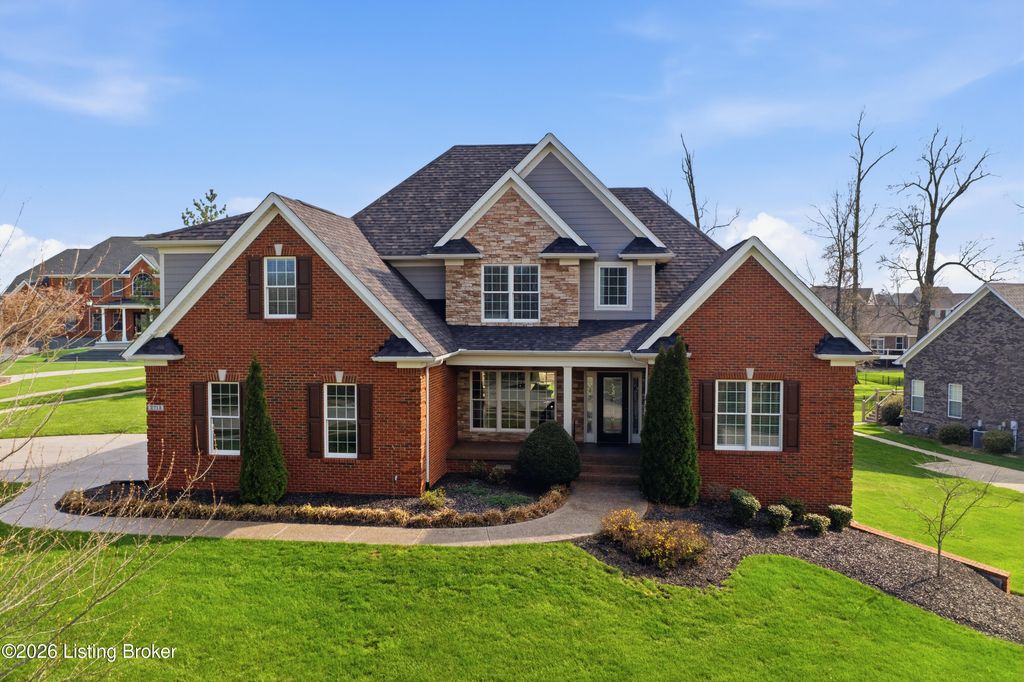 Photo of 2713 Heather Green Blvd, La Grange, KY 40031 (MLS # 1713282)