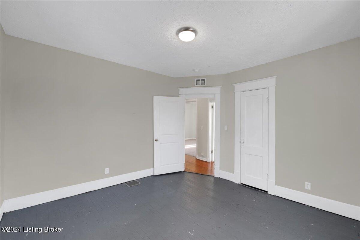 621 S 41st St, Louisville, Pennsylvania image 28